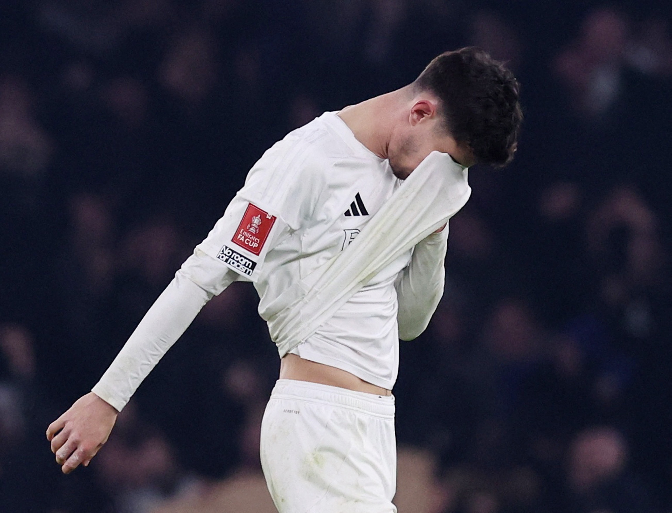 哈弗茨膝伤缺席训练恢复时间待定，阿森纳正积极评估锋线引援方案