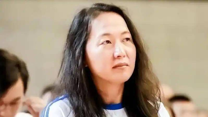 开云体育-退役后移居美国，3个孩子3个爹，52岁奥运冠军王军霞现在还好吗？|奥运会|亚特兰大|教练|运动员|婚姻_新浪体育_新浪新闻